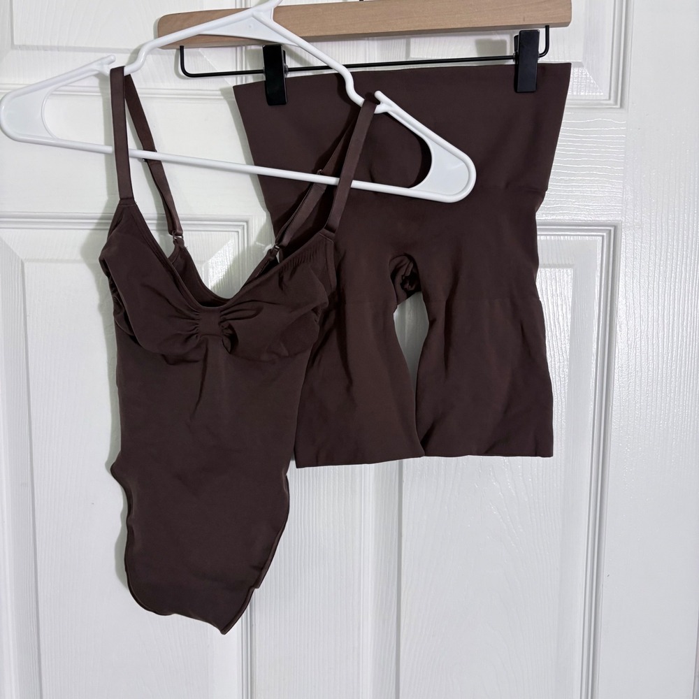 Skims Seamless Sculpt Sz S Cocoa Brown Thong Bodysuit & Mid Thigh Short Bundle